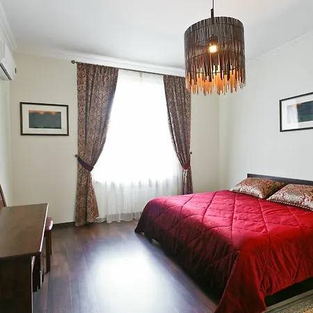 Hotel Minsklux *