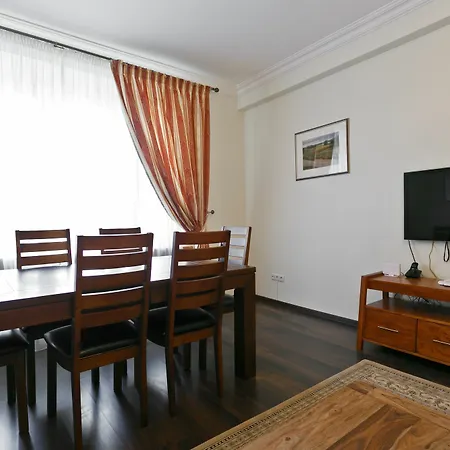 Minsklux Hotel